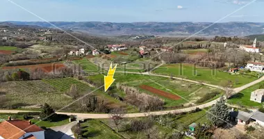 Plot of land in Rakotule, Croatia