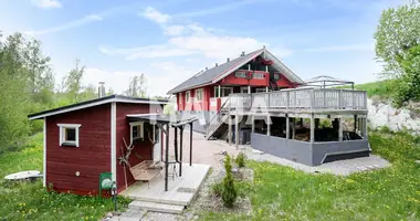 Cottage 3 bedrooms in Helsinki sub-region, Finland