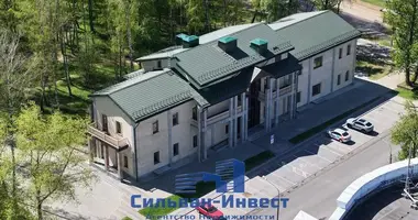 Магазин 1 724 м² в Минск, Беларусь