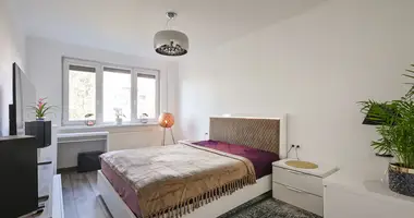 Квартира 2 комнаты в Рига, Латвия
