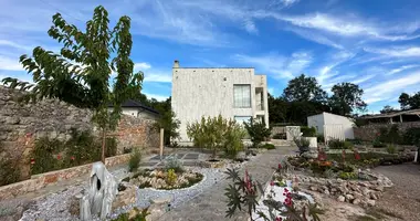 Casa 2 habitaciones en Budva, Montenegro