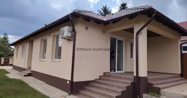 4 room house in Bocskaikert, Hungary