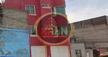 Casa 4 habitaciones en Los Remedios, México