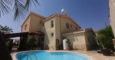 Casa 4 habitaciones en Tersefanou, Chipre