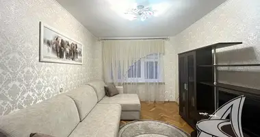 Apartamento 3 habitaciones en Brest, Bielorrusia