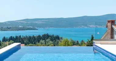 Villa 4 chambres dans Tivat, Monténégro