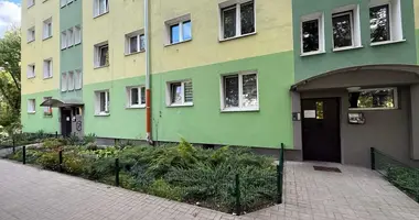 Mieszkanie 2 pokoi w Łódź, Polska