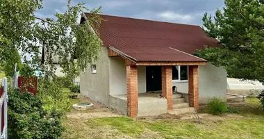 House in Astrasyckaharadocki sielski Saviet, Belarus