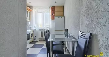 Wohnung 3 Zimmer in Karaliova, Weißrussland