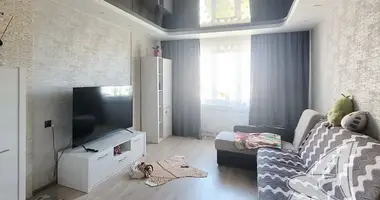 Apartamento 3 habitaciones en Muchaviecki sielski Saviet, Belarús