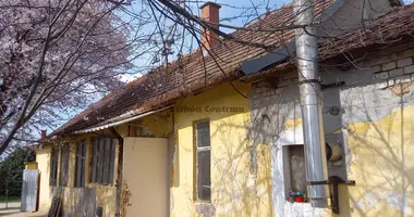 4 room house in Felsoszentivan, Hungary