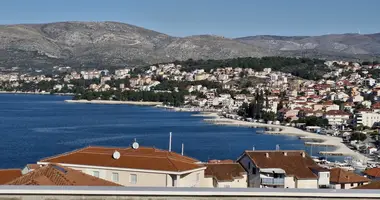 Wohnung 3 Schlafzimmer in Okrug Gornji, Kroatien