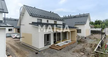 3 bedroom house in Helsinki sub-region, Finland