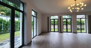 Apartamento 4 habitaciones en Jurmala, Letonia