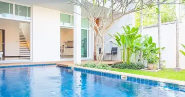 Villa 2 chambres avec Fenêtres double vitrage, avec Meublesd, avec Climatiseur dans Phuket, Thaïlande