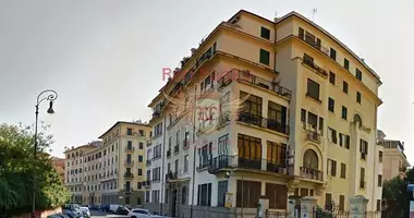 3 bedroom apartment in Rome, Italy