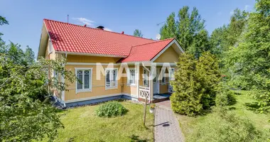 4 bedroom house in Parhalahti, Finland