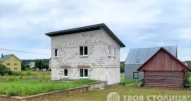 Casa en Voukavicy, Belarús