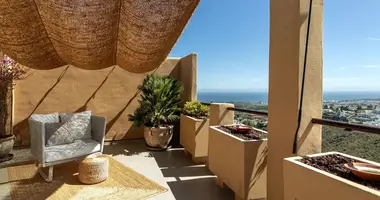 Квартира 2 спальни в Benahavis, Испания
