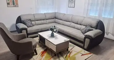Apartamento 3 habitaciones en Montenegro