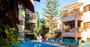 Hotel 2 000 m² en Koutouloufari, Grecia