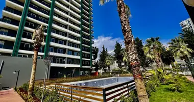 1 bedroom apartment in Mezitli, Turkey