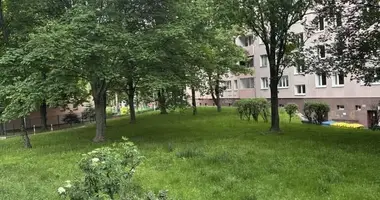 Mieszkanie 2 pokoi w Warszawa, Polska
