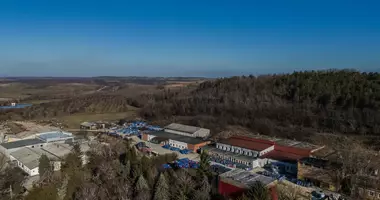 Gewerbefläche 4 232 m² in Moor, Ungarn
