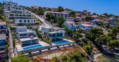 Villa 4 bedrooms in Split-Dalmatia County, Croatia