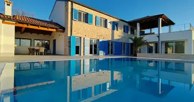 Villa 4 bedrooms in Porec, Croatia