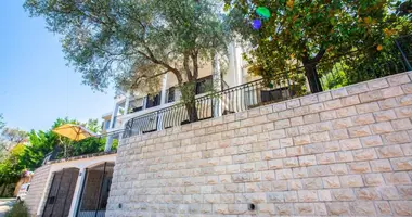 Maison 9 chambres dans Budva, Monténégro