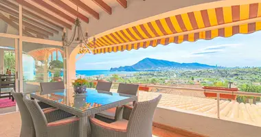 4 bedroom apartment in Altea, Spain