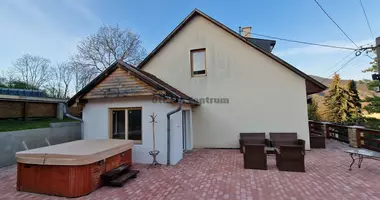 5 room house in Visegrád, Hungary