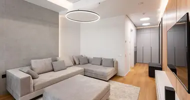 2 room apartment in Kopisca, Belarus