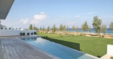 6 bedroom house in Paralimni, Cyprus