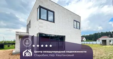 Casa en Starobin, Bielorrusia