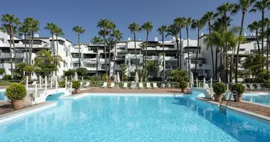 3 bedroom apartment in Marbella, Spain