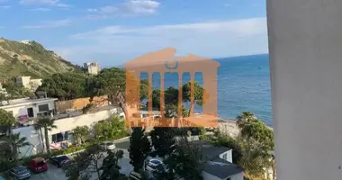 2 bedroom apartment in Bashkia Durres, Albania