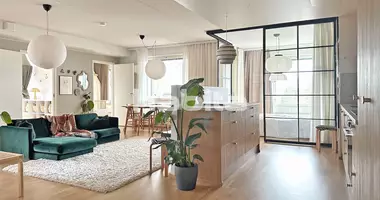 4 bedroom apartment in Helsinki sub-region, Finland