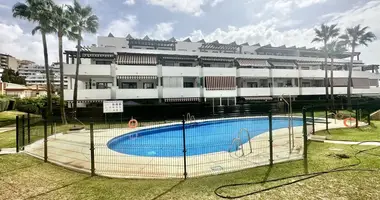 2 bedroom apartment in Benalmadena, Spain