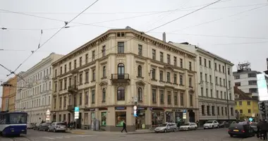 Office 3 012 m² in Navapolatsk, Belarus