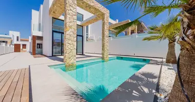Villa 4 chambres avec Vue sur la mer, avec Terrasse, avec Jardin dans Torrevieja, Espagne
