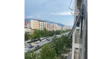 Квартира 3 комнаты в Влёра, Албания