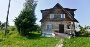 Casa 3 habitaciones en Gatchina, Rusia