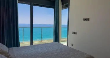 1 bedroom apartment in Mahmutlar, Turkey