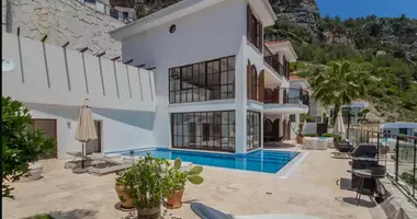 6 room house with parking, with balcony, with air conditioning in Alanya, Turkey