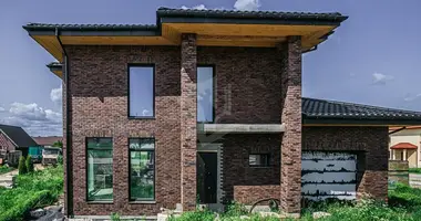 Casa en Smalyavichy, Belarús