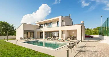 Villa 4 bedrooms in Rabac, Croatia