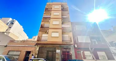 Studio apartment in Torrevieja, Spain