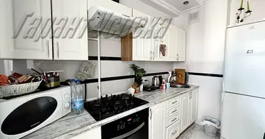 Apartamento 3 habitaciones en Brest, Bielorrusia